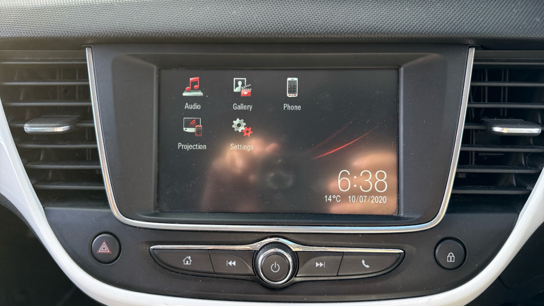 Vauxhall Crossland X 1.2T [110] Griffin 5dr [6 Spd] [Start Stop] Petrol Hatchback